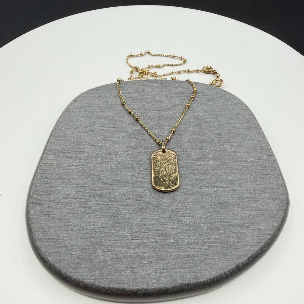 Gold Tone Textured Dog Tag Pendant Station Chain Necklace Minimalist Fashion